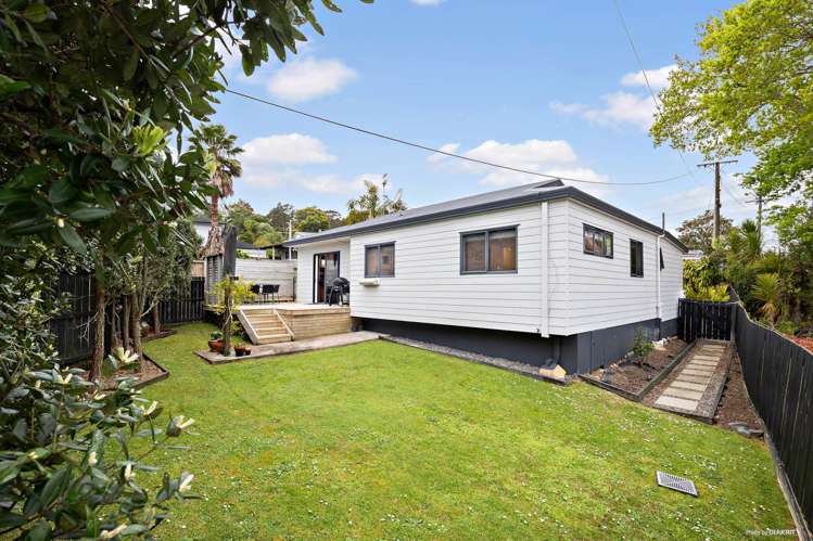 19 Atkinson Road Titirangi_1