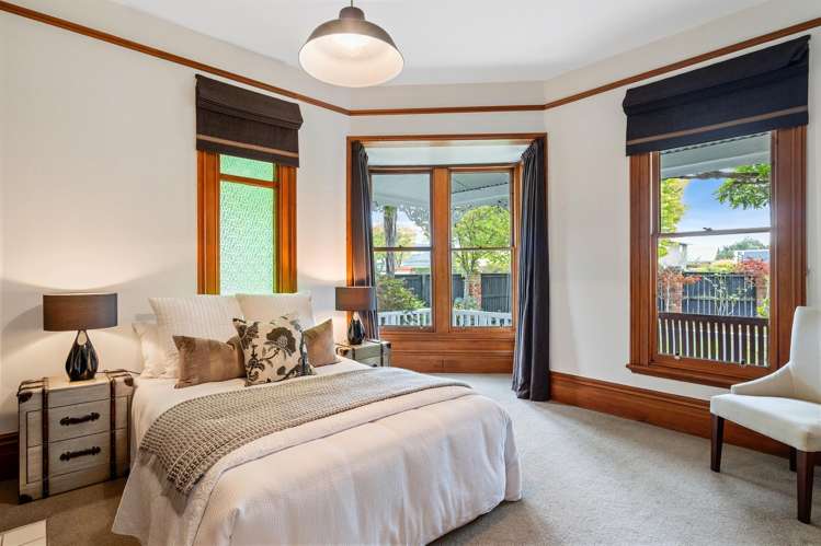 42 Hawkesbury Avenue St Albans_7