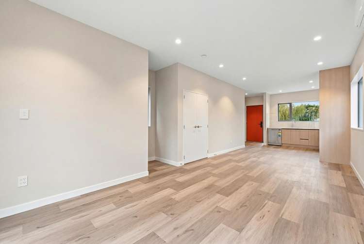 4 & 6 Te Taiheke Road Papakura_9