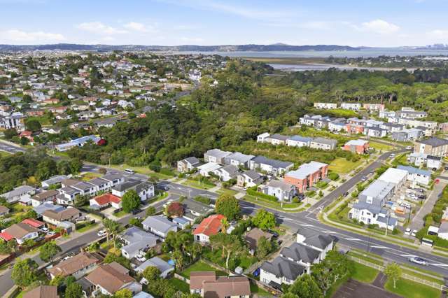 82 & 84 Moire Road Massey_1