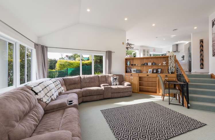 12 Clairmont Heights Stoke_9