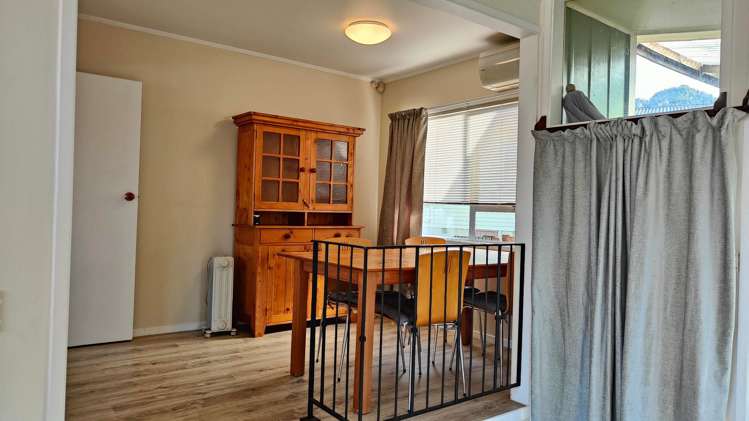 27 Cheval Drive Totara Vale_8
