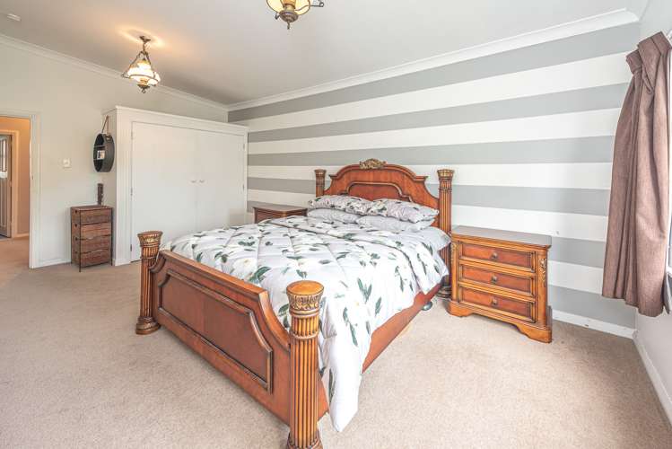 140 Riverbank Road Okoia_11