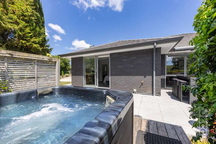 4 School Road Riverhead_5