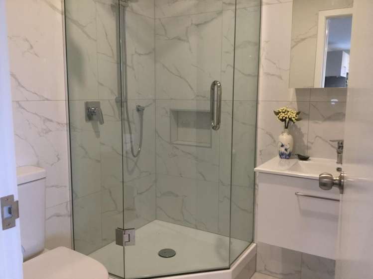 19 Eleanor Place (Studio) Blockhouse Bay_7