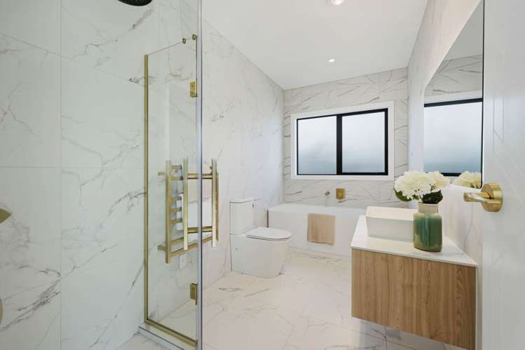 17 Ballyalton Crescent Flat Bush_18