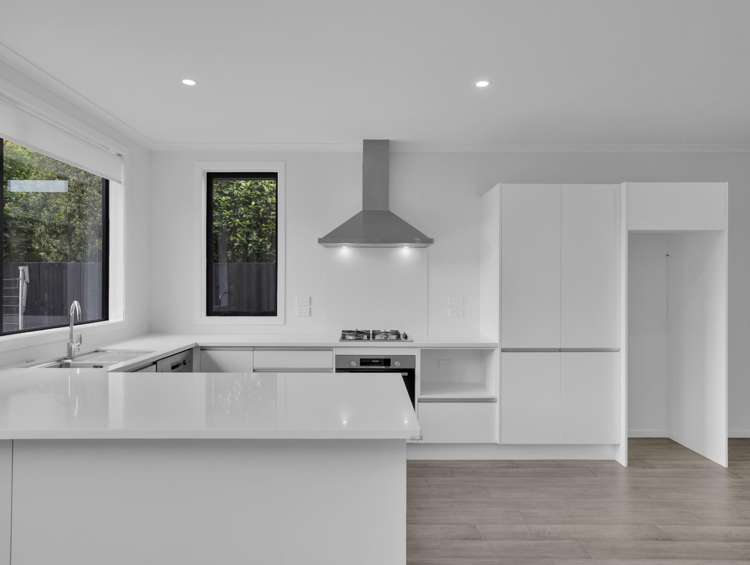 1/14 Hooker Avenue Chedworth_7