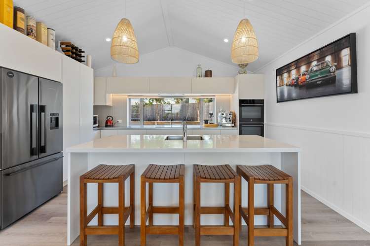 55b Paynters Avenue Strandon_8