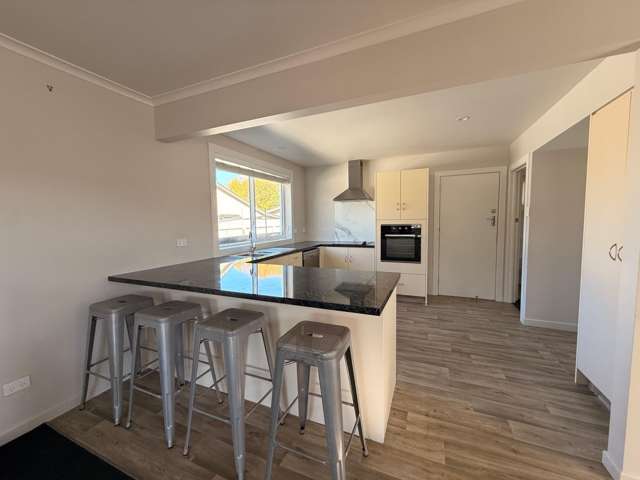 Easy Living Starts Here – Tidy 2-Bedroom Home