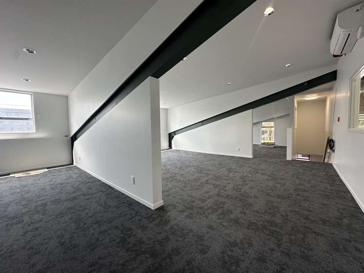 71 Leonard Road Mt Wellington_10