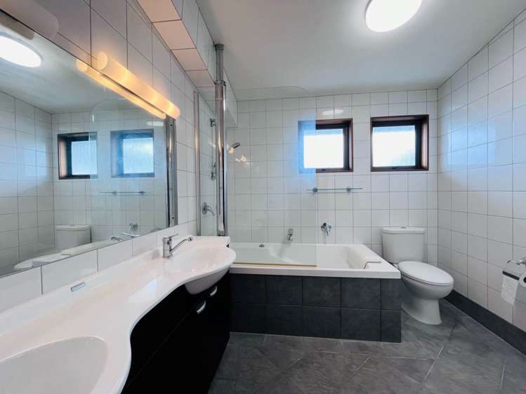 1022 Whangaparaoa Road Tindalls Beach_20