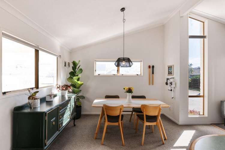 26 Shelley Street Otumoetai_7