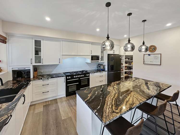 19 Blue Penguin Drive_4