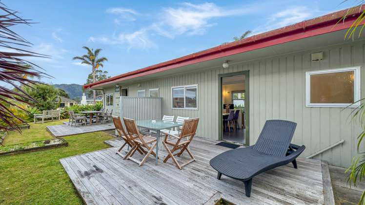 156 Main Road Tairua_17