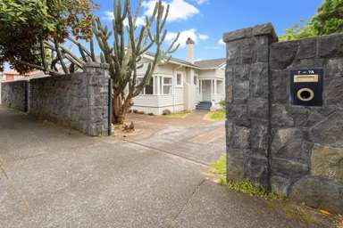 7-7A Rangiatea Road_1