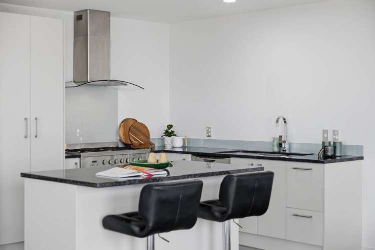 143C Hobsonville Road West Harbour_10