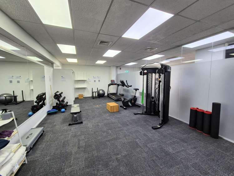 5/287-295 Lincoln Road Henderson_5