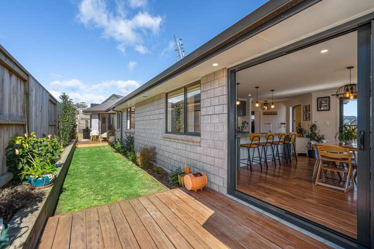 15 Hass Drive Ohauiti_17