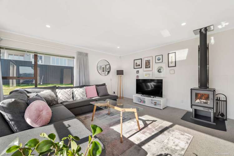 2/42 Howard Road Northcote_6