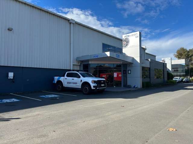 128 Hugo Johnston Drive Penrose_2