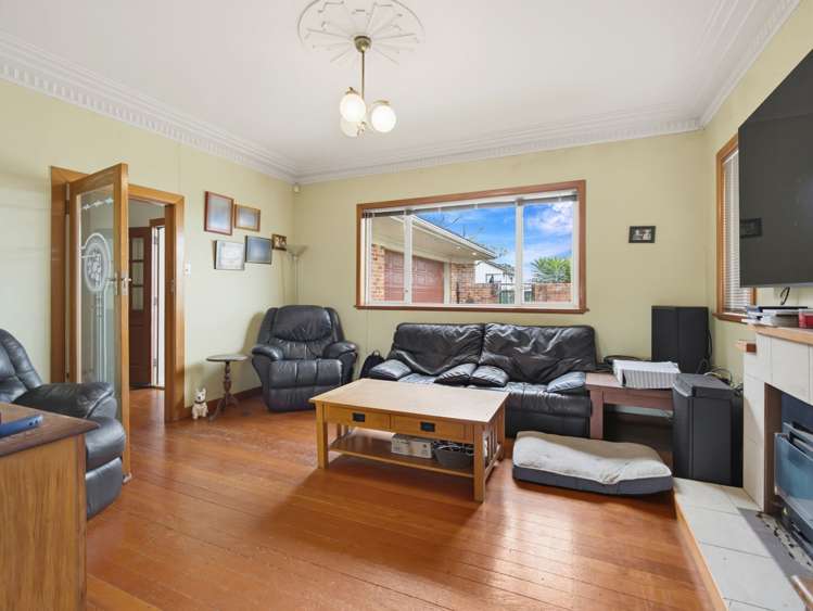 21 Peverill Crescent Papatoetoe_14