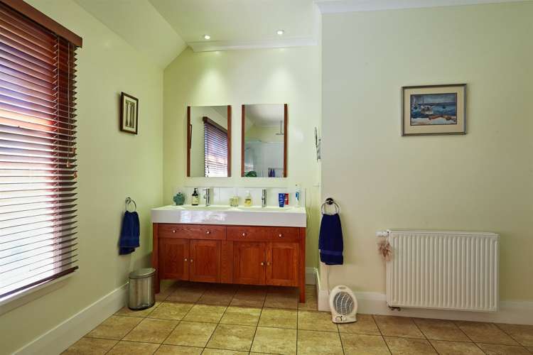 2006 Inland Kaikoura Road Kaikoura_38