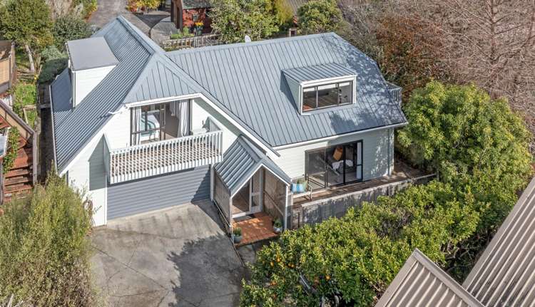 24C Charles Dickens Drive_4