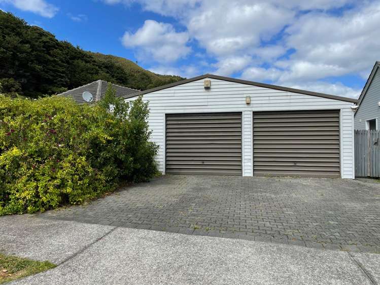 191 Waddington Drive Naenae_13