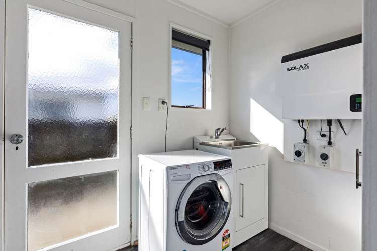 190 Windermere Drive Poike_5