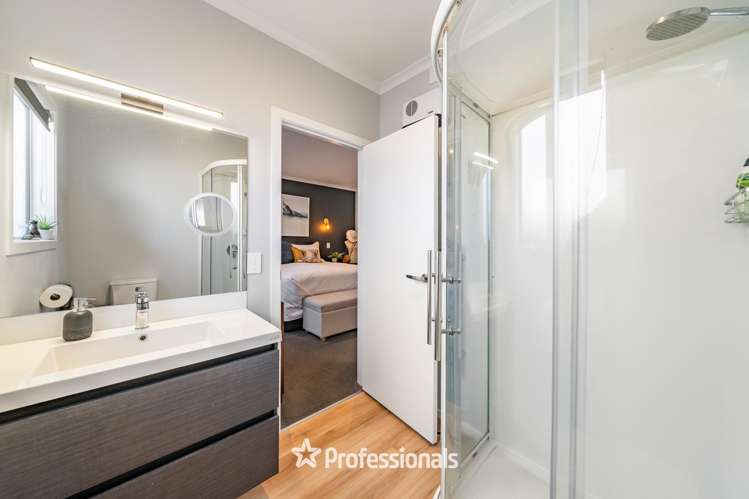 11 Wi Hape Pakau Place Waiwhetu_11