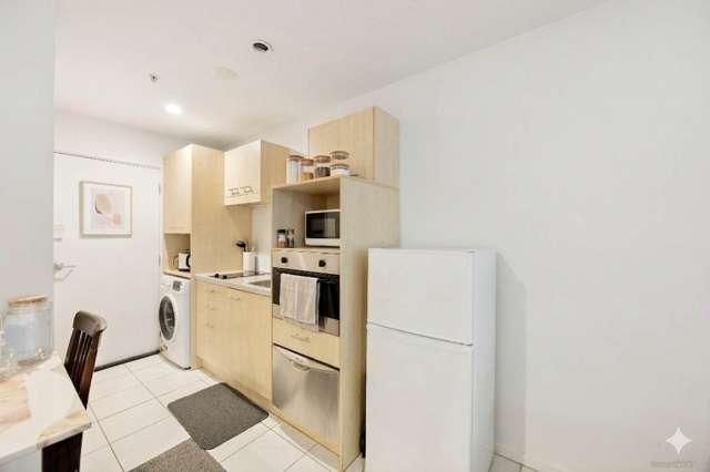 305/11 Union Street City Centre_4