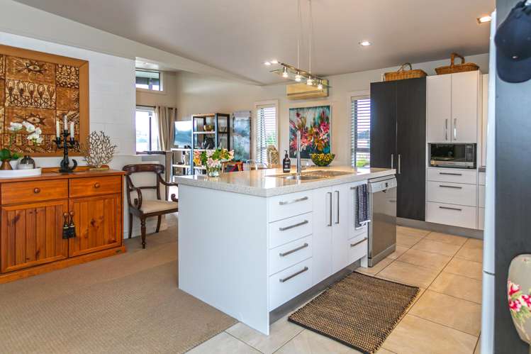 2 Bay View Terrace Tairua_7