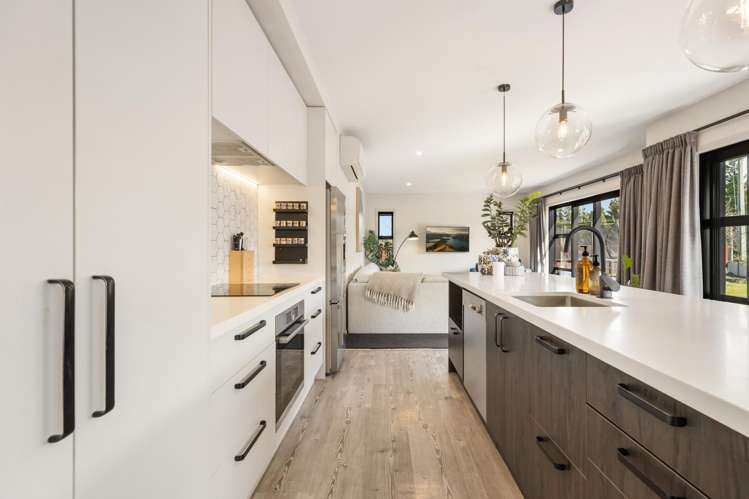 11 Chandler Crescent Clyde_3