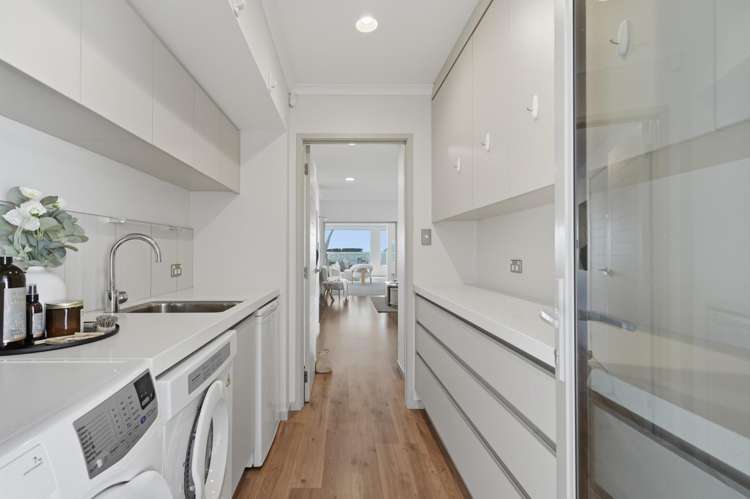 19 Beach Road Otumoetai_29