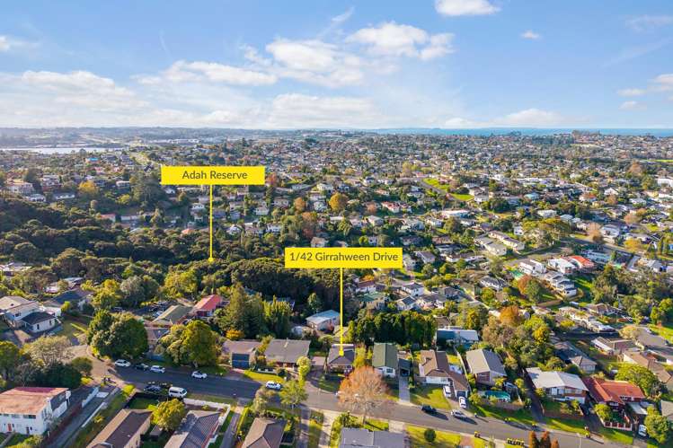 1/42 Girrahween Drive Totara Vale_13