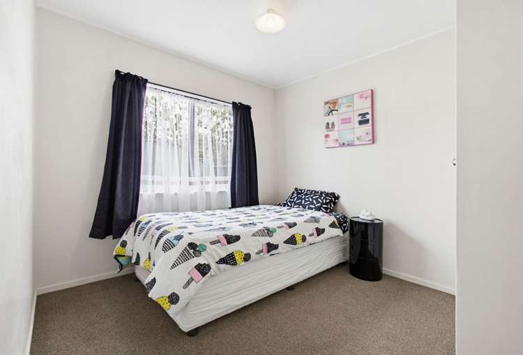 1/17 Atherfold Crescent Greenmeadows_9