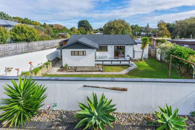 Deceased Estate: 1960s Opportunity in Otaihanga