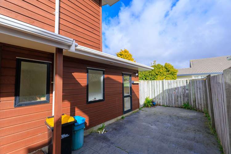 8 Furlong Crescent Churton Park_12