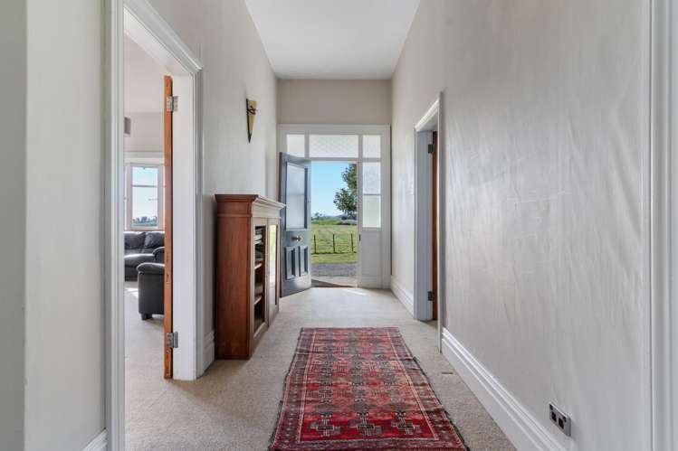 1322 Lake Ferry Road Martinborough_15