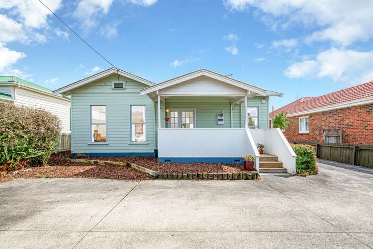 71 Hutchinson Avenue New Lynn_0