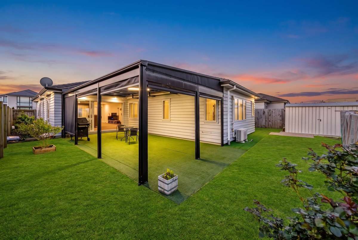 23 Soaring Bird Drive_4