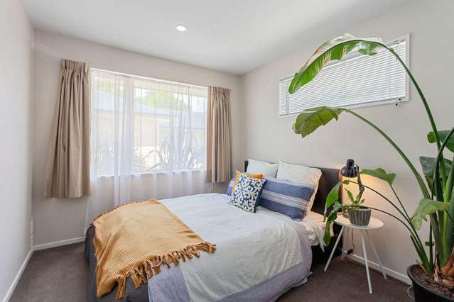 52 Thackeray Place Waltham_2