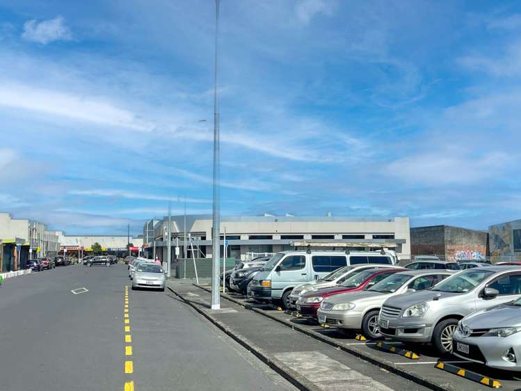 10-16 King Street Otahuhu_13