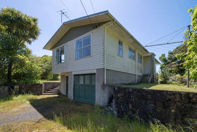 9 Alexander Road Lake Tarawera_3