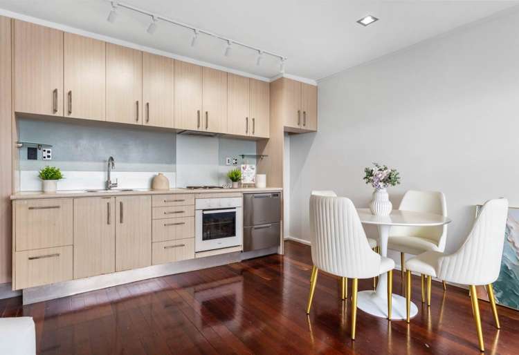 2/122 Taylor Street Blockhouse Bay_6