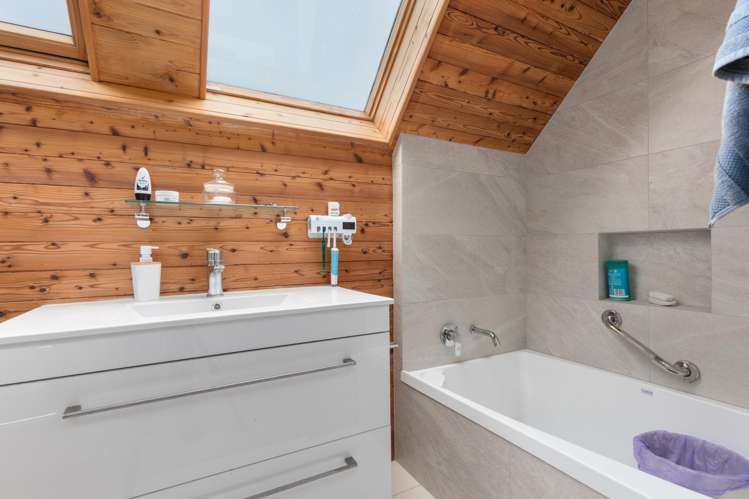 6 Haslett Place Upper Riccarton_19