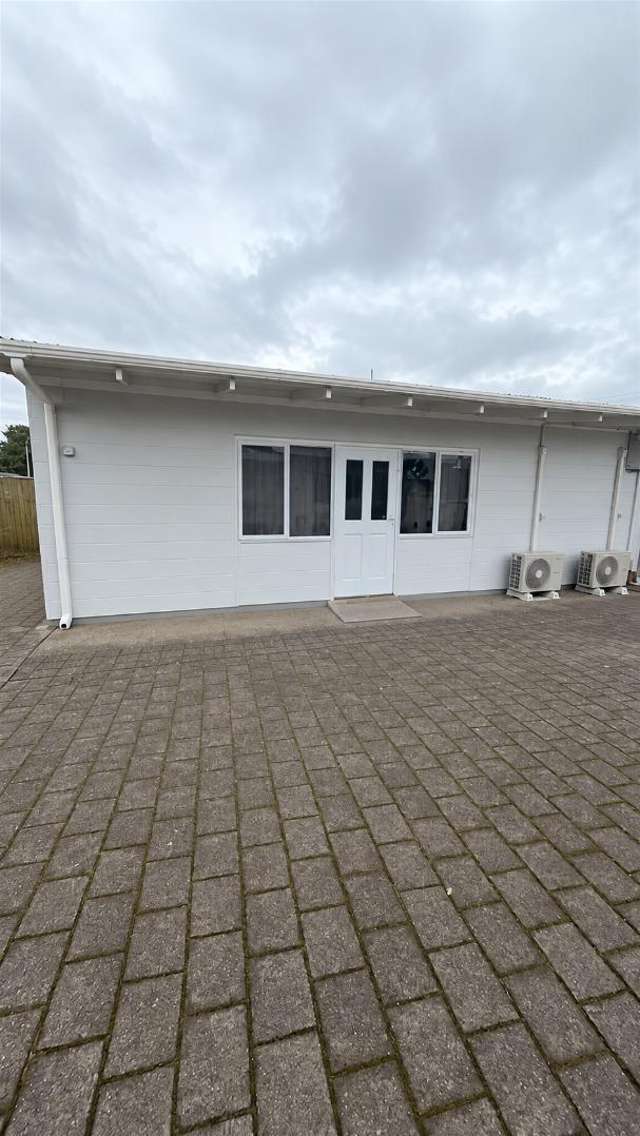 Tidy one bedroom unit
