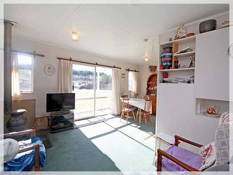 8 Hennsessy Street East_4