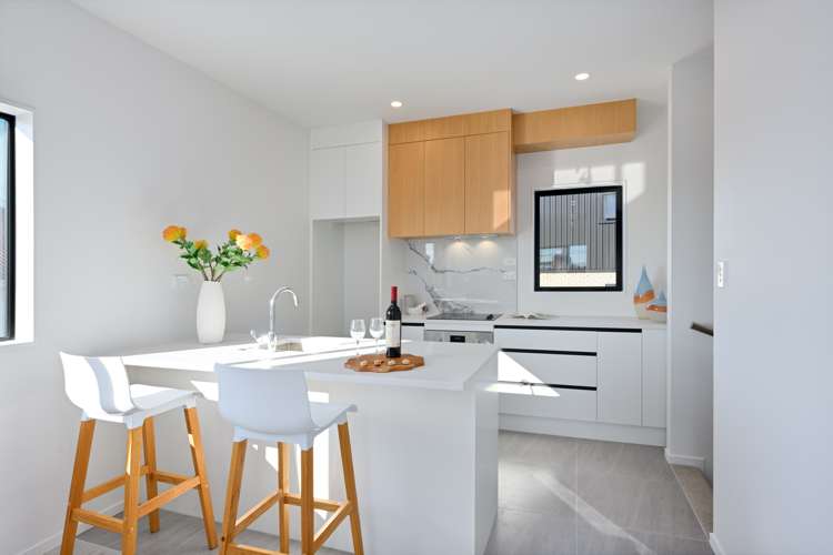 3/50 Newington Road Henderson_5
