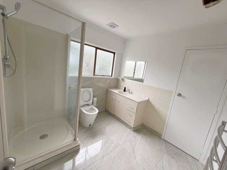 15 Himalaya Crescent Lynfield_7